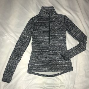 Nike Pro Drifit half zip